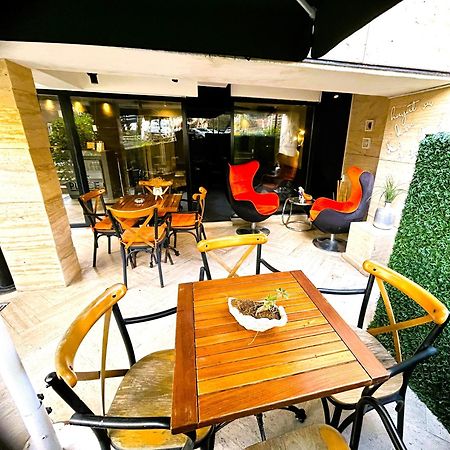 The Place Suites By Cey Estambul Exterior foto