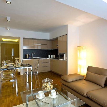 The Place Suites By Cey Estambul Exterior foto